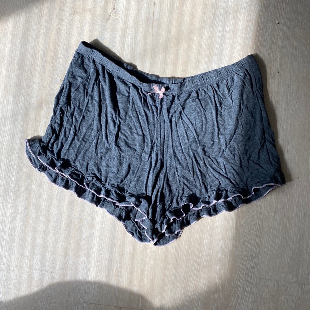 Ruffled pajama shorts
